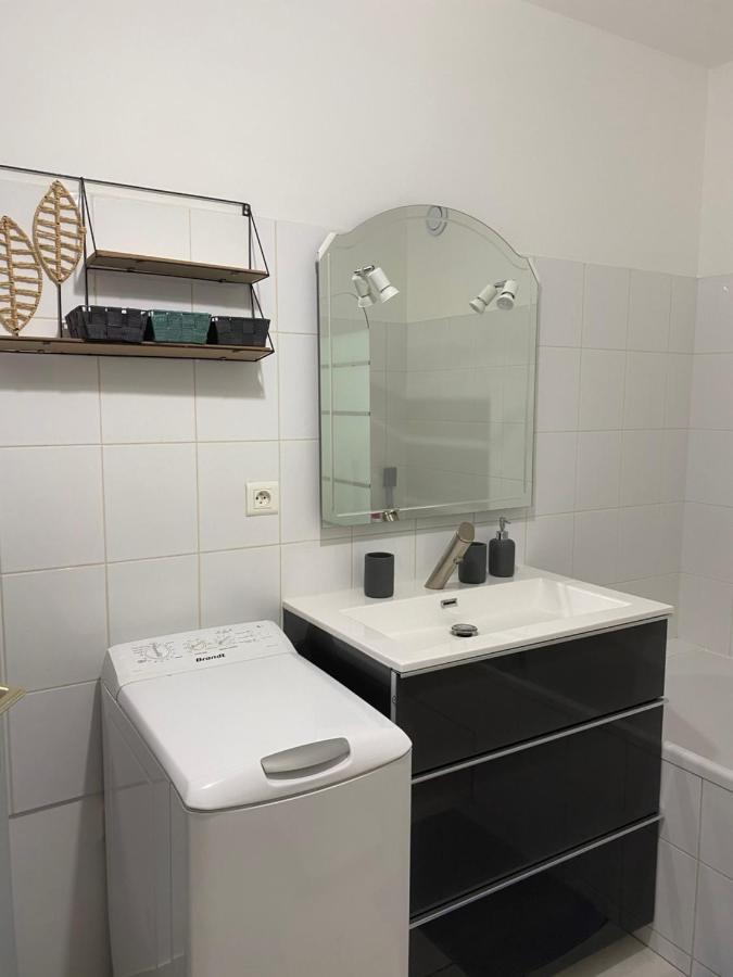 Parking Prive Gratuit, Balcon, 2 Chambres Клермон-Ферран Экстерьер фото